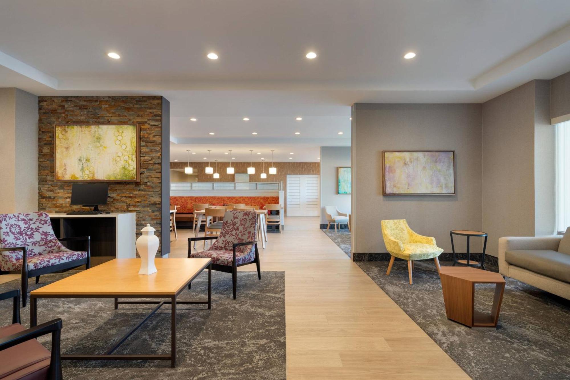 Towneplace Suites By Marriott לוגאן מראה חיצוני תמונה
